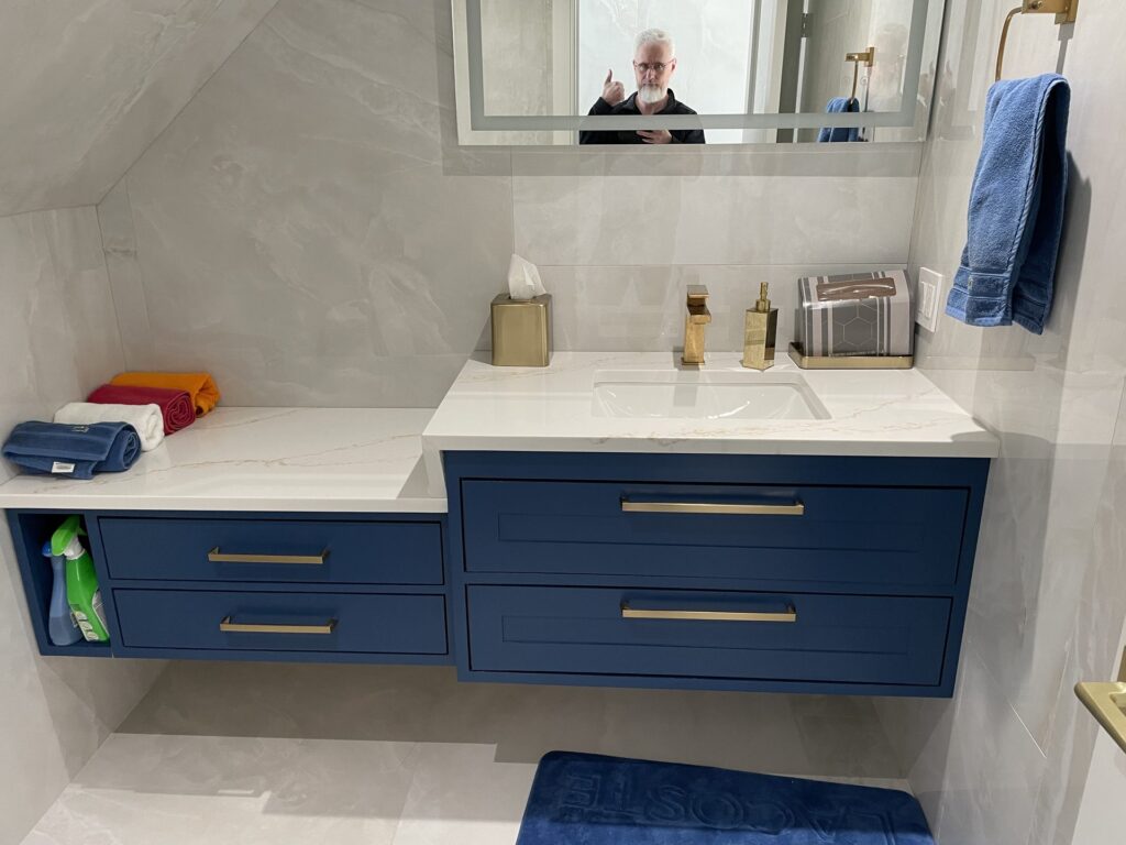 Canton Cambria Omega Inset Kitchen Experience – photo 1 of 28