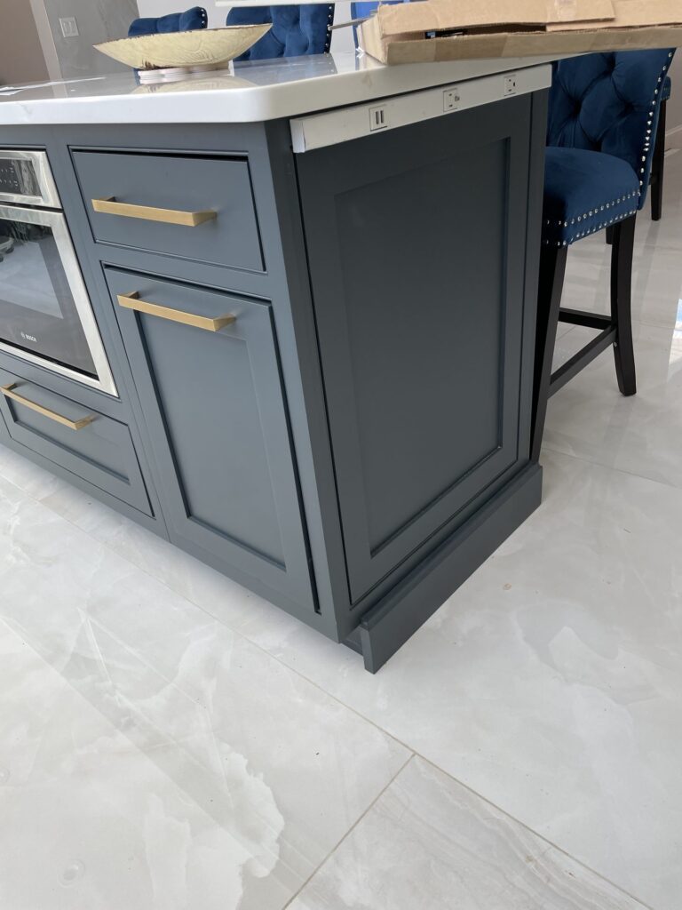 Canton Cambria Omega Inset Kitchen Experience – photo 10 of 28