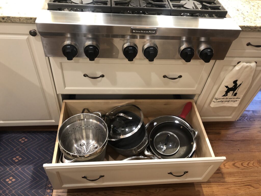 Newton Victorian Kitchen – photo 10 of 50