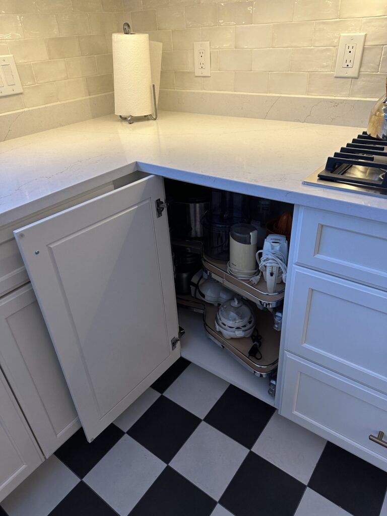 Sharon Kitchen – photo 2 of 23