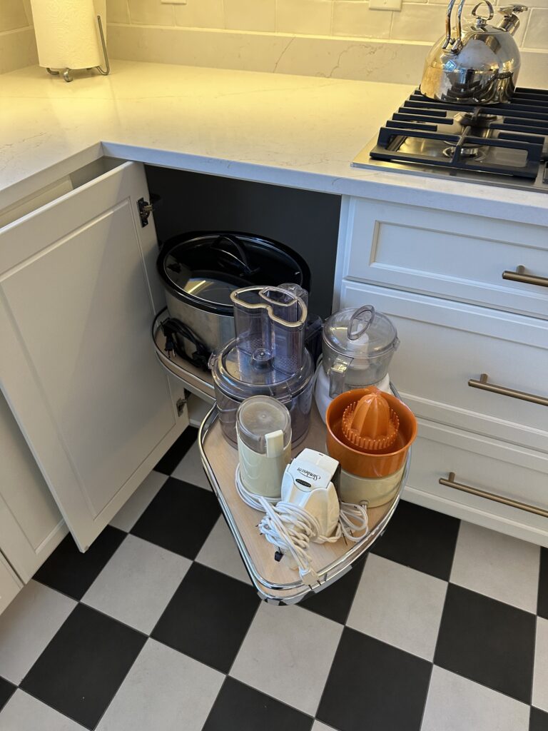 Sharon Kitchen – photo 3 of 23