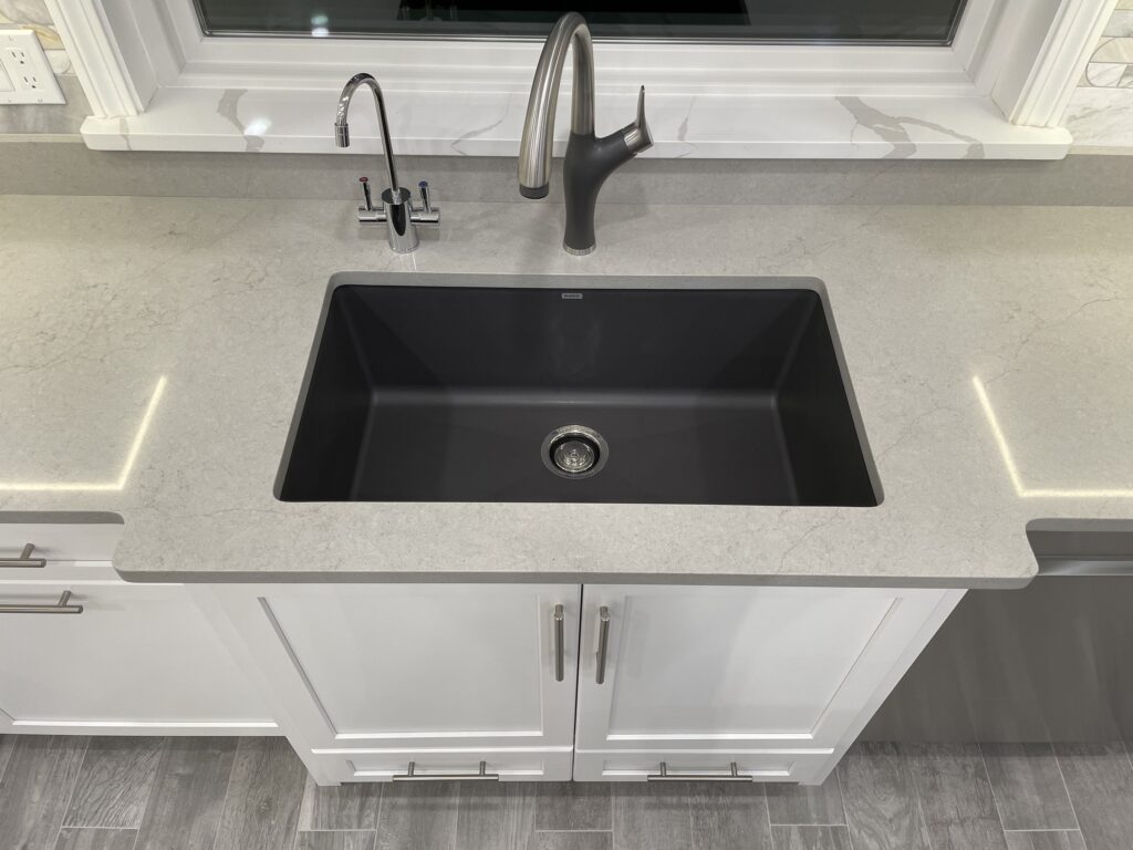 Sharon Kitchen 2 – photo 2 of 17