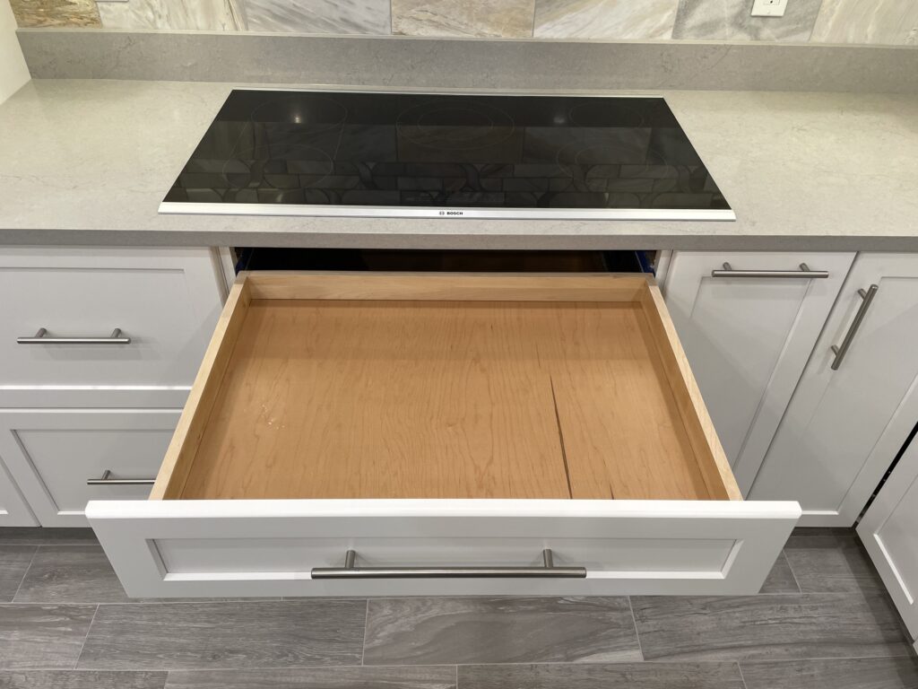 Sharon Kitchen 2 – photo 6 of 17