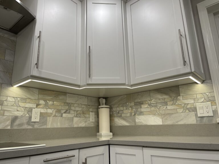 Sharon Kitchen 2 – photo 9 of 17