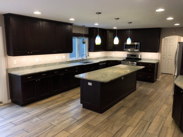 Sharon Kitchen and Vanities – photo 5 of 35