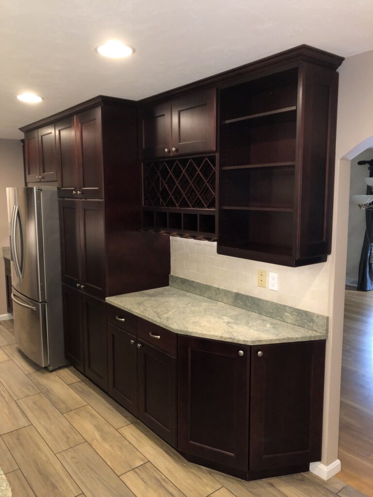 Sharon Kitchen and Vanities – photo 7 of 35