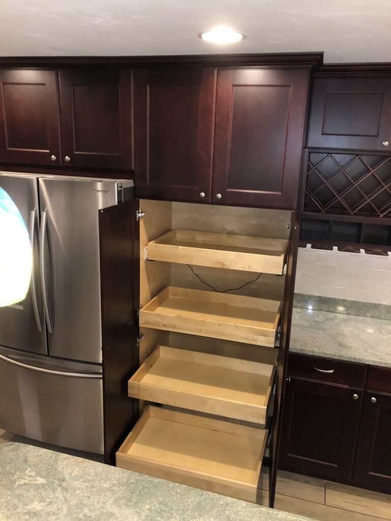 Sharon Kitchen and Vanities – photo 12 of 35