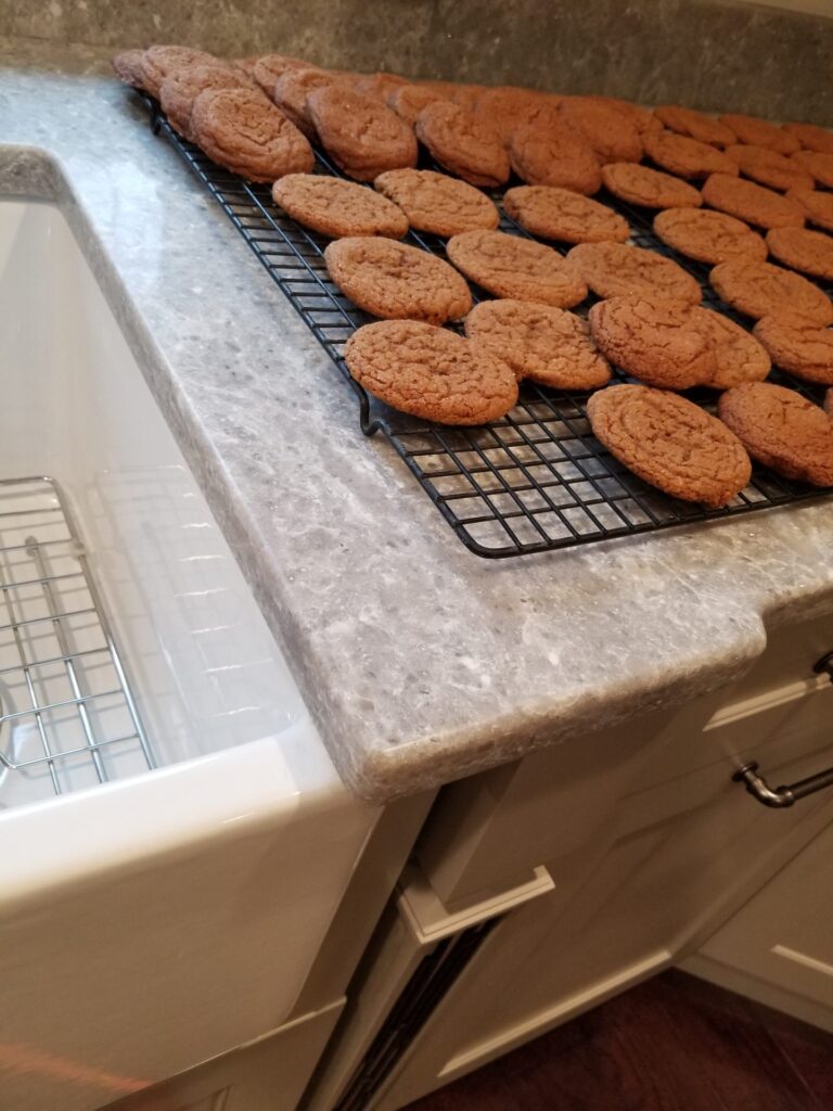 Sharon Tri-Level Kitchen – photo 32 of 32