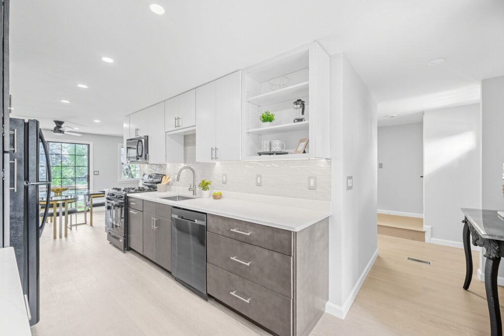 Tewksbury Townhouse Kitchen – photo 10 of 10