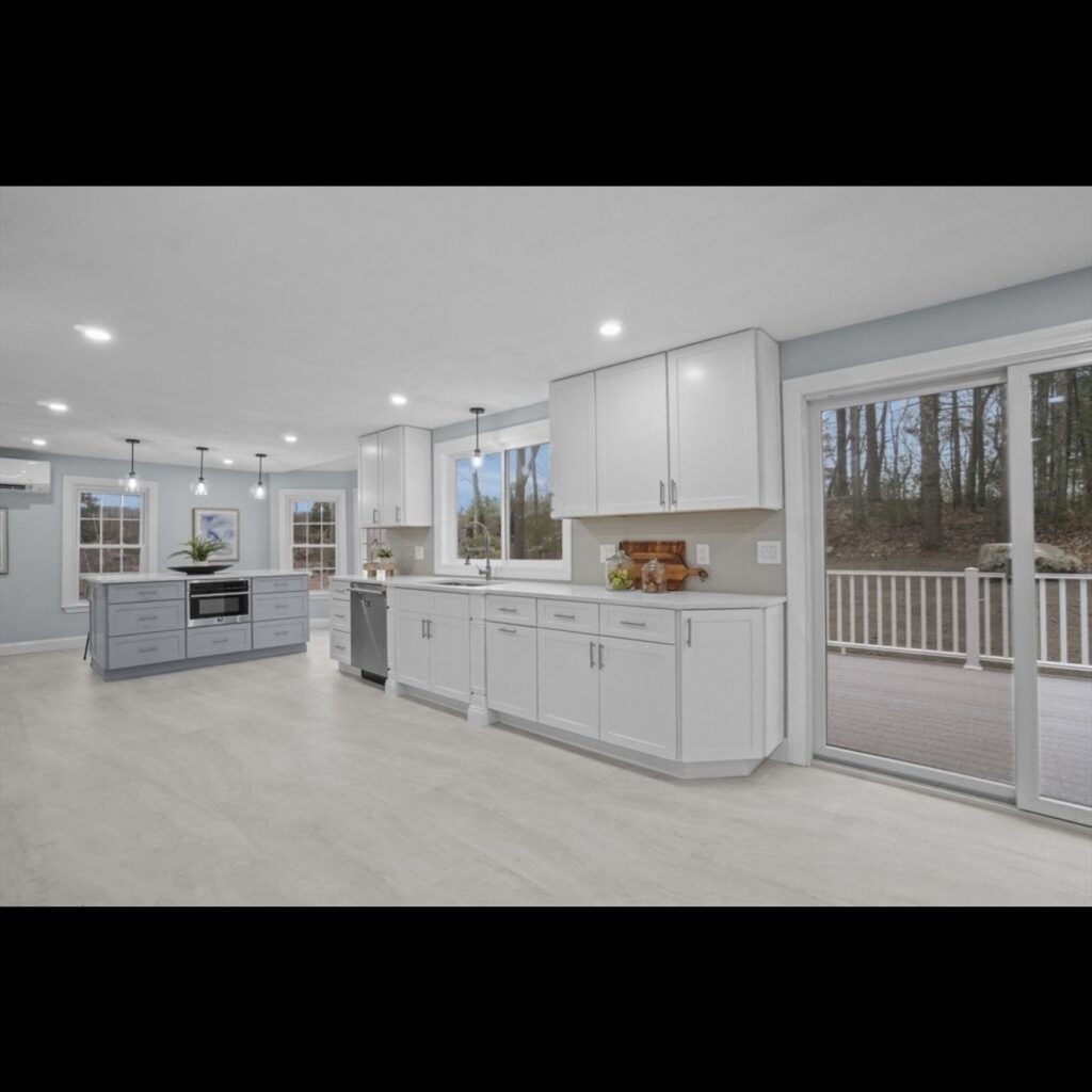 Walpole Colonial Kitchen – photo 3 of 5