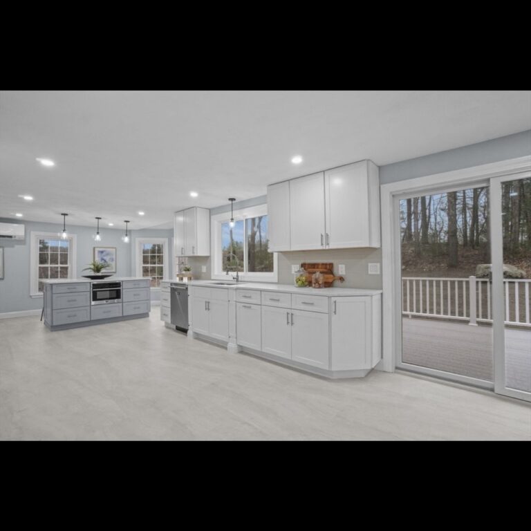 Walpole Colonial Kitchen – photo 3 of 5