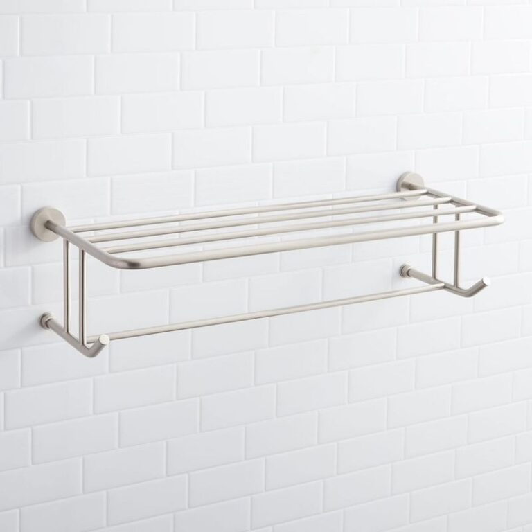 Ceeley Towel Rack
