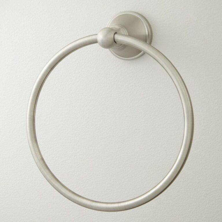 Seattle Towel Ring