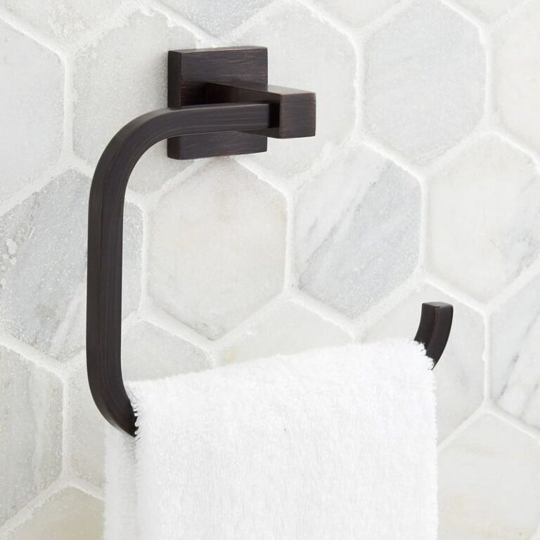 Ultra Towel Ring