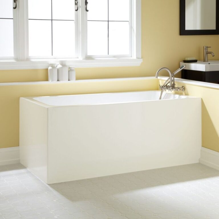 Aliyah Acrylic Corner Tub
