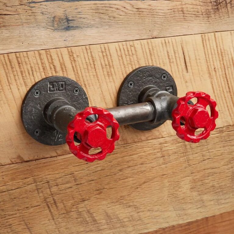 Craeger Iron Double Hook with Wheel Handles