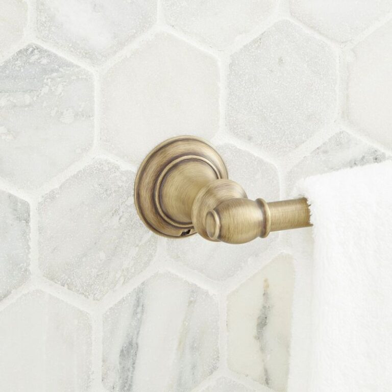 Beasley Towel Bar