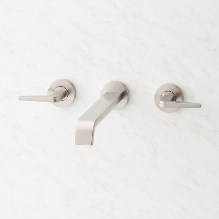 Drea Wall-Mount Tub Faucet